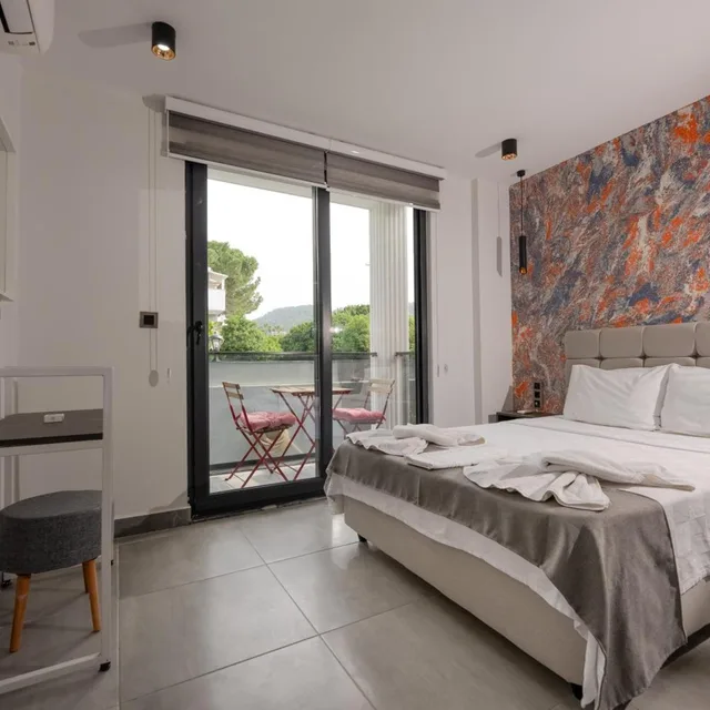جناح جونيور، Euronova Hotel Residence 1/7