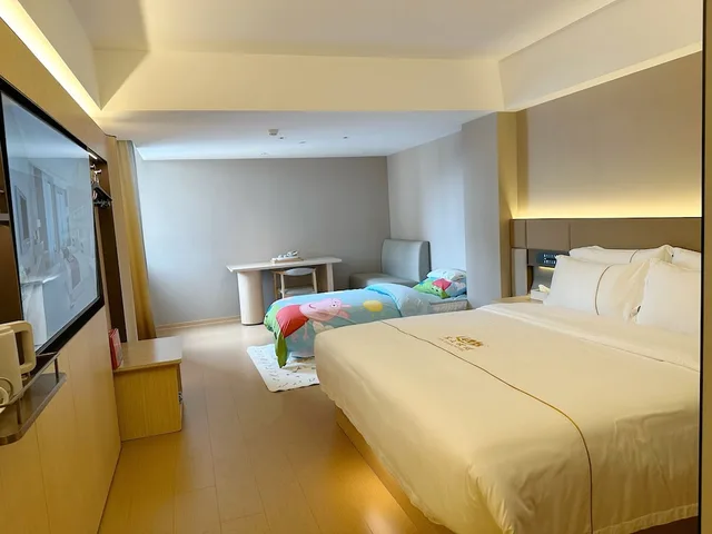 غرفة قياسية ثلاثية بثلاثة أسرّة، Junshan Hotel 3/10