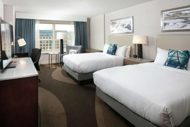 Deluxe, 2 Queen Beds, Lake View, Accessible, Hilton Madison Monona Terrace 1/1