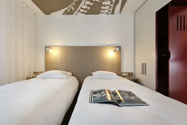 غرفة قياسية بسريرين منفصلين، Ibis Styles Lille Aeroport 2/10