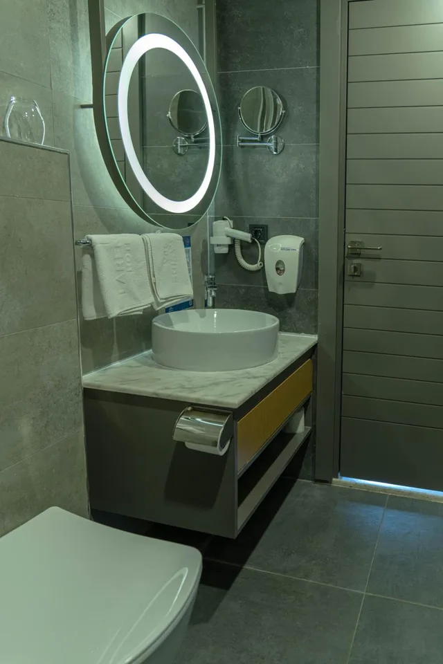 Deluxe, Laren Business Hotel And Spa 7/9