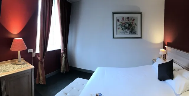 غرفة قياسية بسرير مزدوج، Brit Hotel Aux Sacres - Reims Centre 2/7