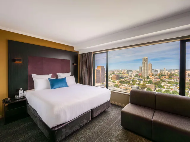 غرفة ديلوكس بسرير مزدوج بإطلالة، PULLMAN SYDNEY HYDE PARK 2/5