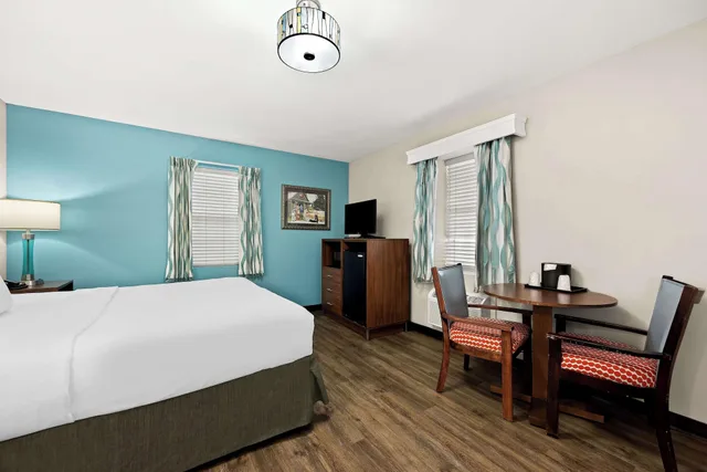 Family Suite, Multiple Beds، Best Western Route 66 Rail Haven 1/5