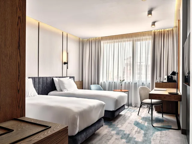 Standard, Single Bed, Bathtub, Crowne Plaza Sofia An Ihg Hotel 2/4