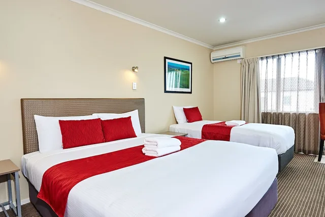 استوديو بسرير كوين وسرير فردي، Auckland Airport Lodge 1/3