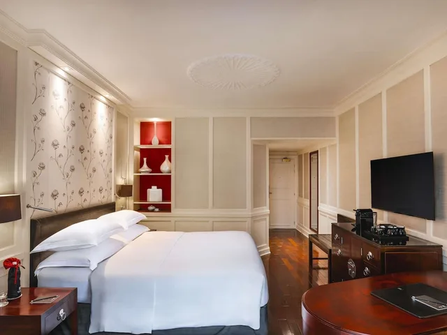 Premium, Queen Bed, Opera Wing، Sofitel Legend Metropole Hanoi Hotel 6/10