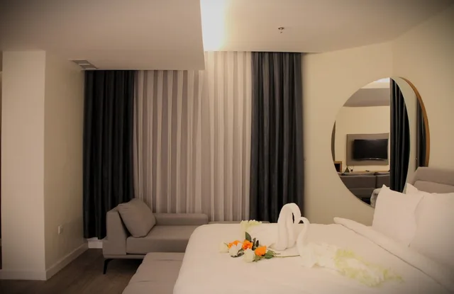 جناح تنفيذي بسرير كينج، Plaza Athenee Hotel 2/10