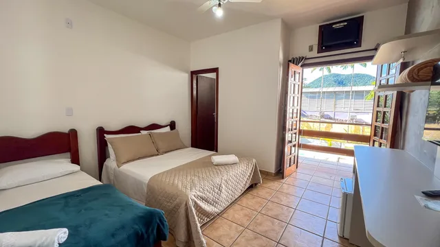 جناح بريميوم ثلاثي بإطلالة على الجبل، Pousada Villa Tupi Ubatuba 1/4
