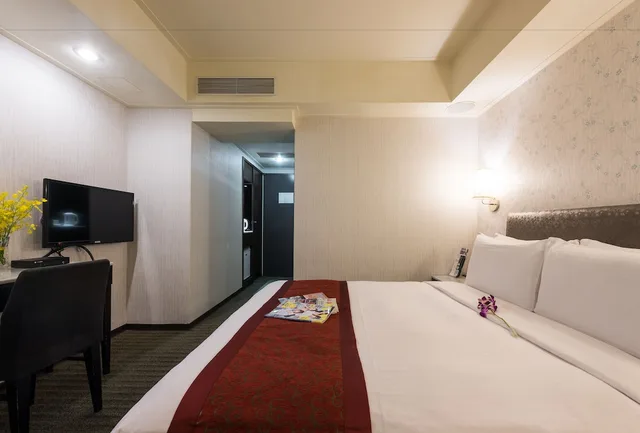 غرفة بزنس بسرير مزدوج، Forward Suites I 1/10