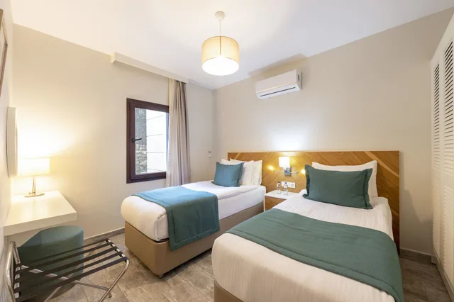 جناح غراند، Dorman Suites Hotel 6/20