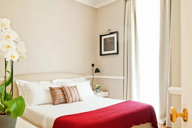 Light, Single, Double Bed, The Fifteen Keys Hotel 5/9