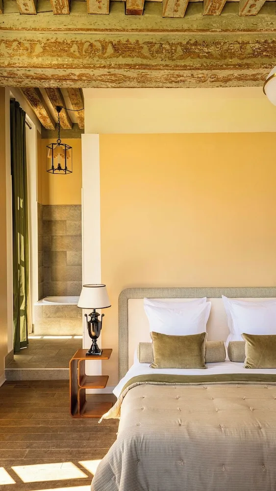 Junior Suite, Double Bed, Sofa, Chateau Golf & Spa D'augerville 3/7