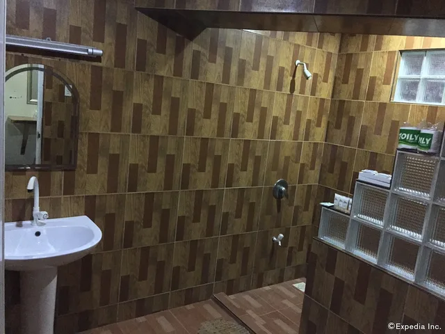 غرفة تنفيذية عائلية بسريرين كوين، Dumaluan Beach Resort 4/4