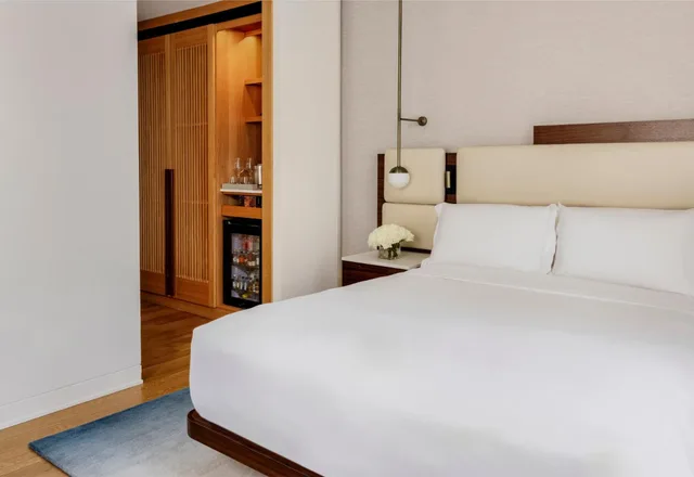 غرفة بسرير كوين، Bryant Park Hotel 3/5