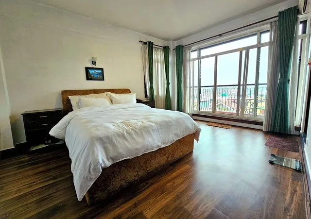 شقة فاخرة بسرير كوين وسرير فردي، Sagarmatha Apartment Bed & Breakfast 1/1