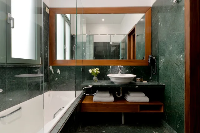 جناح تنفيذي، Athenaeum Eridanus Luxury Hotel 10/10