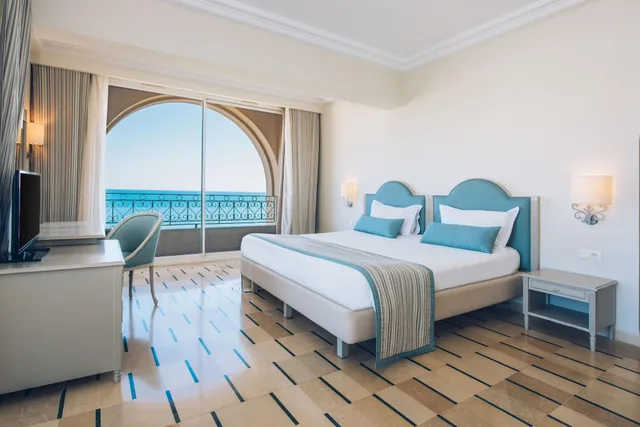 جناح جونيور بإطلالة على البحر، Iberostar Waves Averroes 2/4