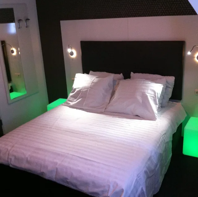 غرفة قياسية بسرير مزدوج، Hotel Vossius Vondelpark 2/10