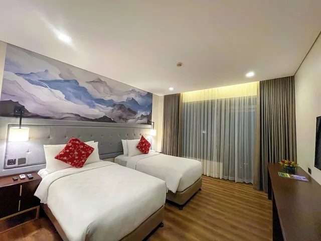 Renovated, Deluxe, Twin Beds, Lake View، Summit Ridge Tagaytay 5/10