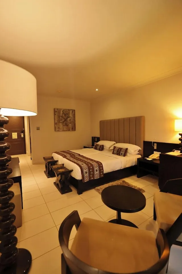 غرفة فاخرة بسرير كينج، Labadi Beach Hotel 10/10