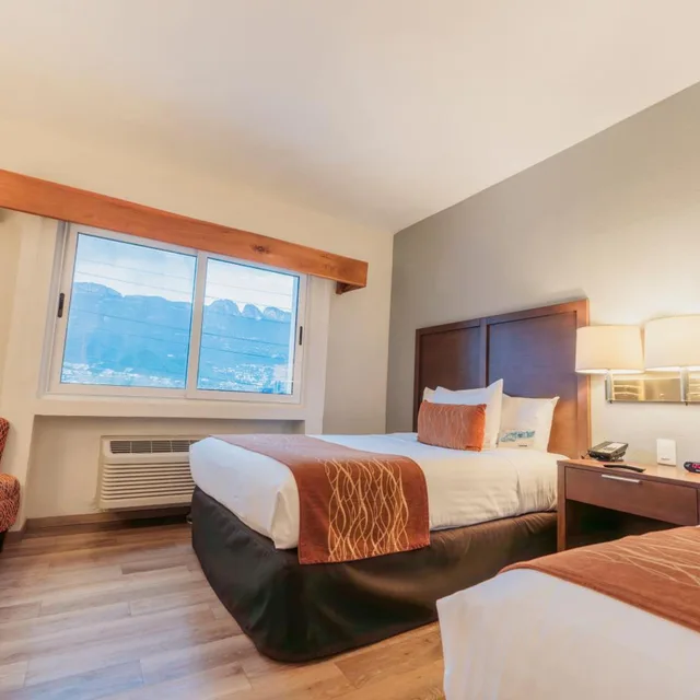 غرفة، Comfort Inn Monterrey Valle 4/5