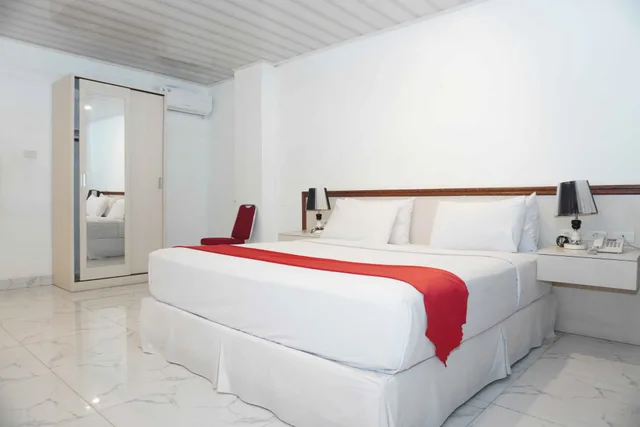 غرفة بانورامية سوبيريور بسرير مزدوج، Grand Tamaro Hotel Parapat 1/4