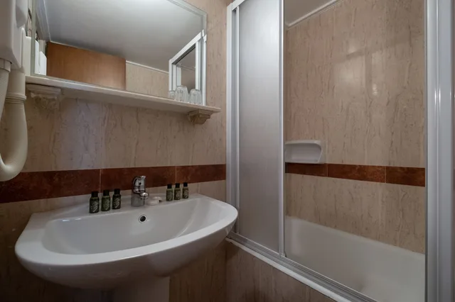 Room, Twin Beds, with Extra Bed, Acropolis View, Balcony، Acropolis View 5/5
