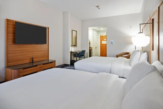 غرفة بسريرين كوين، Fairfield Inn Suites Rancho Cordova 2/4