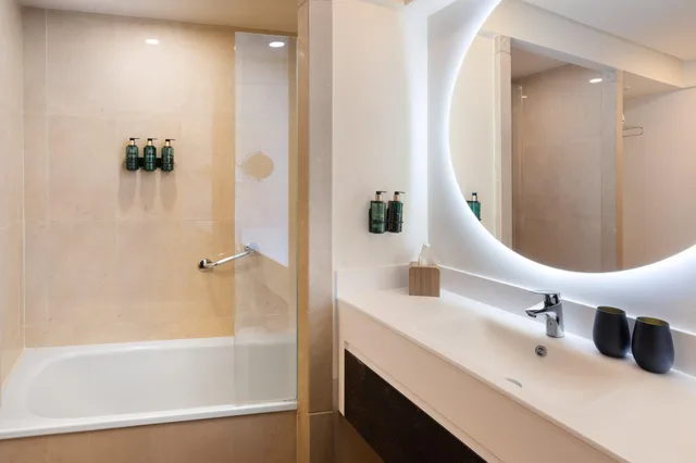غرفة بريميوم بسرير مزدوج أو سريرين منفصلين بإطلالة، Melia Atlantico Isla Canela 6/7