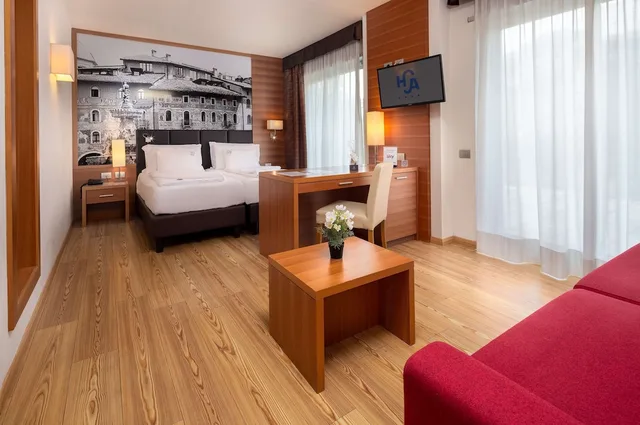 غرفة جونيور بسرير كينج مع أريكة، Best Western Hotel Adige 6/10