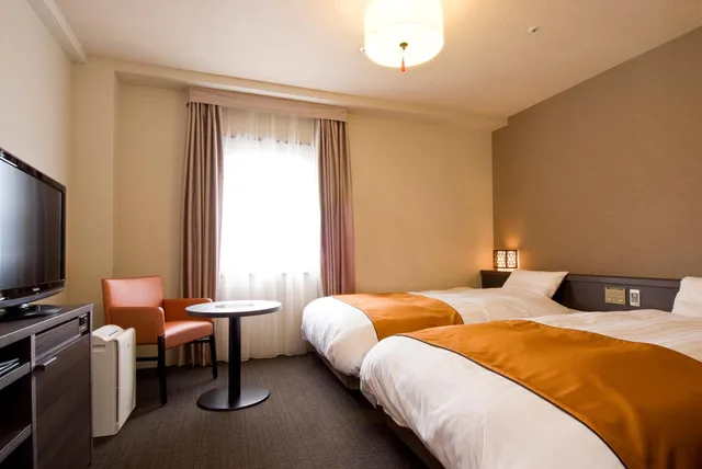 غرفة كبيرة بسريرين منفصلين مع أريكة، Dormy Inn Nagasaki Shinchi Chinatown Hot Spring 1/3