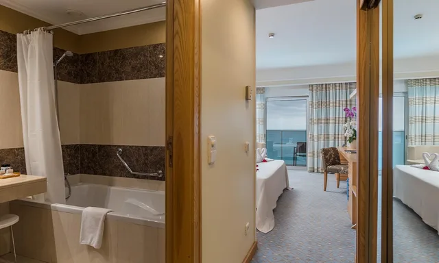 Sea, Suite, Pestana Carlton Madeira 2/2