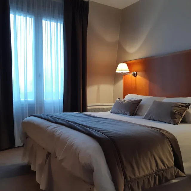 غرفة كلاسيكية مفردة، Hotel Le Relais D Aumale 2/11