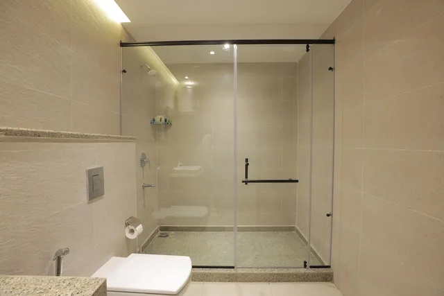 Standard, King Bed, Pyramid Front Hotel 8/8