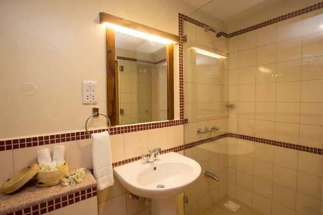 Deluxe, The Venus Premier Hotel 7/7