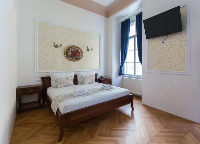 غرفة سوبيريور بسرير مزدوج، Barbo Palace 2/3