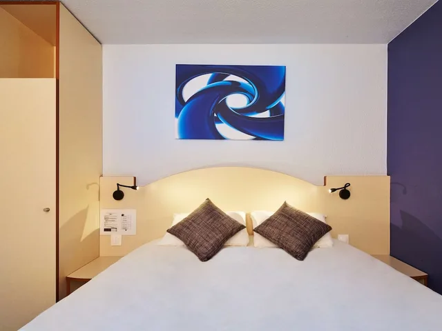 غرفة قياسية بسرير مزدوج، Kyriad Lyon Est Bron Eurexpo 3/5