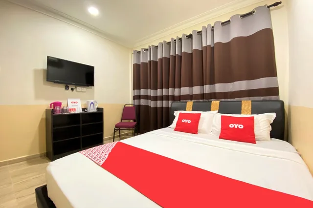 غرفة ديلوكس بسرير مزدوج، OYO 90205 Bayu Sintok Motel 1/5