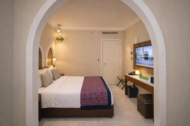 Deluxe, King Bed, Partial Haram View، فندق شذا(Tilal Jabal Alkabah ex Shaza Makkah) 4/8