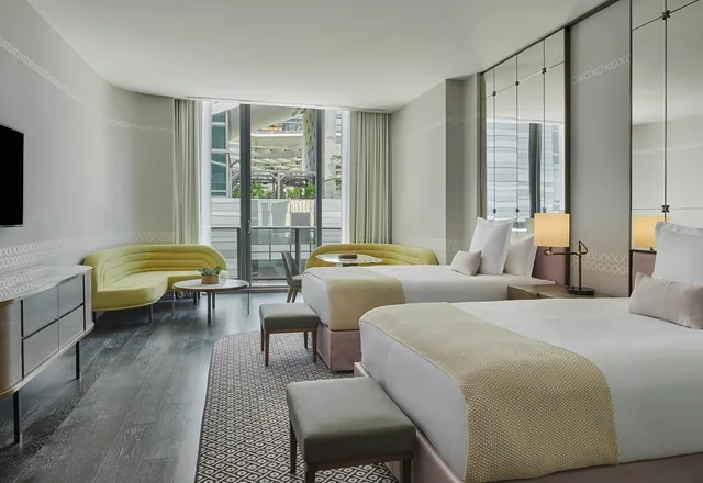 Room, Queen Bed, SLS LUX Brickell 2/2