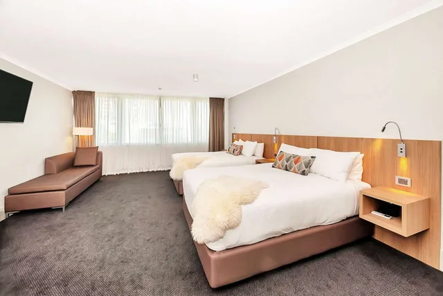 غرفة بسريرين كوين، Clarion Hotel Townsville 1/8