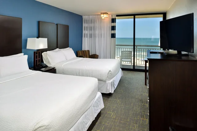 Room, 2 Queen Beds, Ocean Front, Balcony، Four Points By Sheraton Virginia Beach Oceanfront 2/12