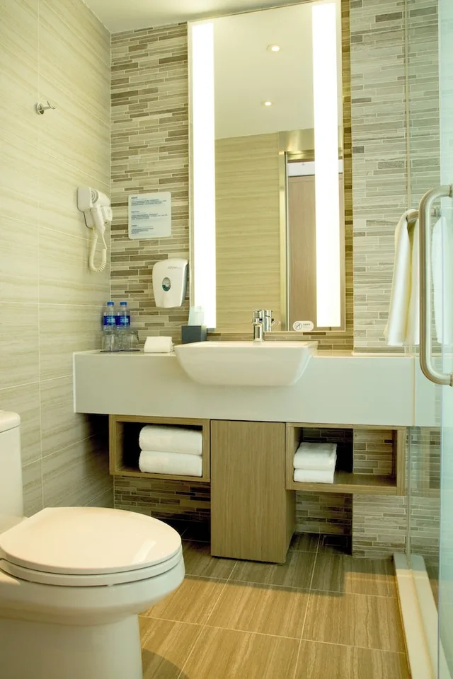 Standard, King Bed, Outdoor Living Area، Holiday Inn Express Anshan Downtown 6/8