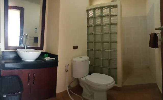 غرفة قياسية بسرير كوين، Sekuta Condo Suites 4/4