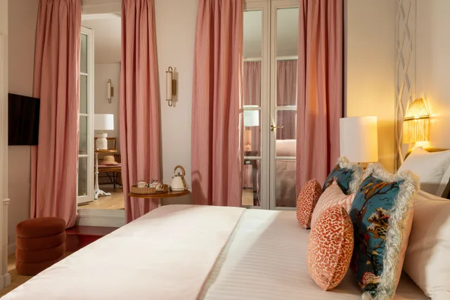 جناح جونيور كلاسيكي، Hotel Le Lavoisier 1/7