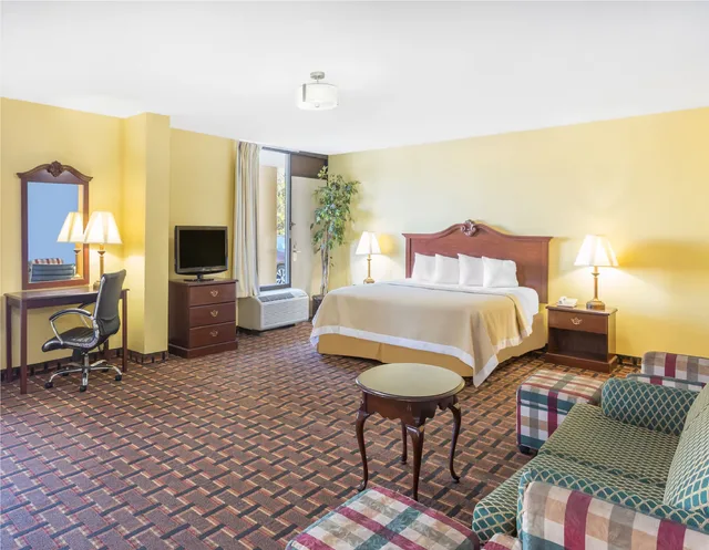 Room, Days Inn by Wyndham Mocksville 1/1