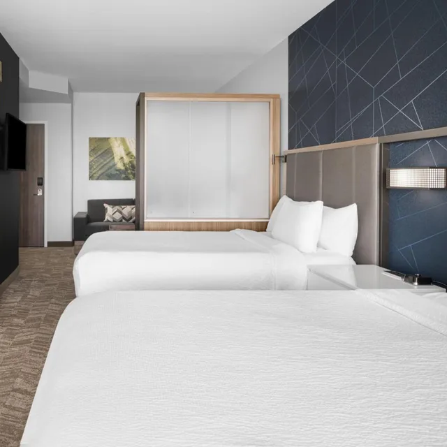 Suite, Queen Bed, Ocean Front, Sofa, Balcony, SpringHill Suites by Marriott Myrtle Beach Oceanfront 2/8