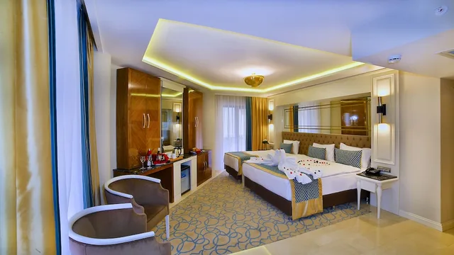 جناح جونيور بسرير كوين وسرير فردي، Beethoven Premium Hotel 3/3