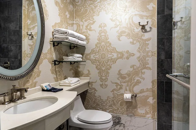 غرفة رباعية بسريرين مزدوجين، Le Pavillon Hotel 4/6